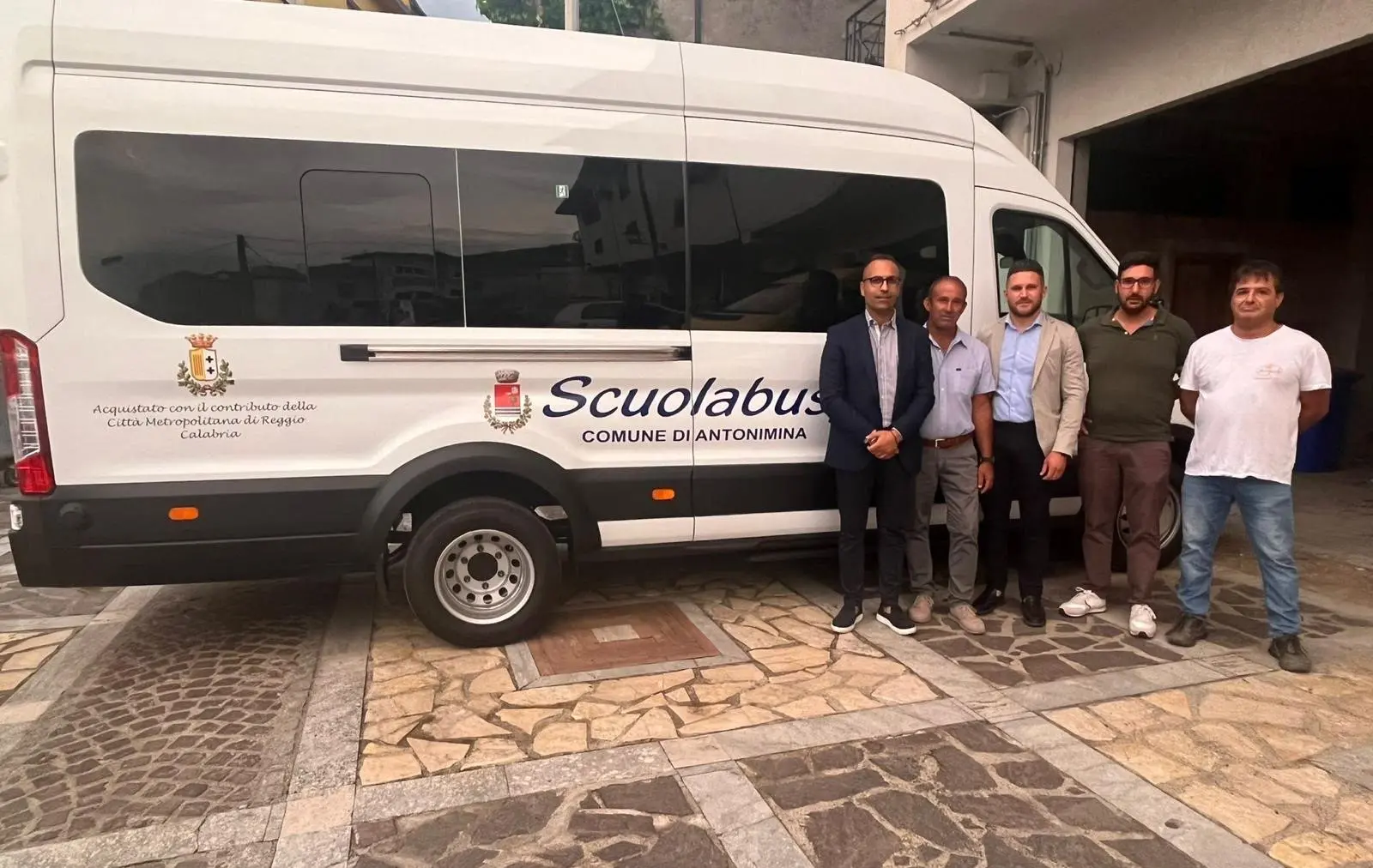 Dalla Città Metropolitana un nuovo scuolabus per il Comune di Antonimina