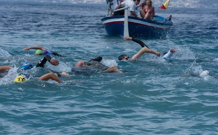 Torna \"Swiom for parkinson\" la traversata a nuoto dello Stretto a favore della ricerca