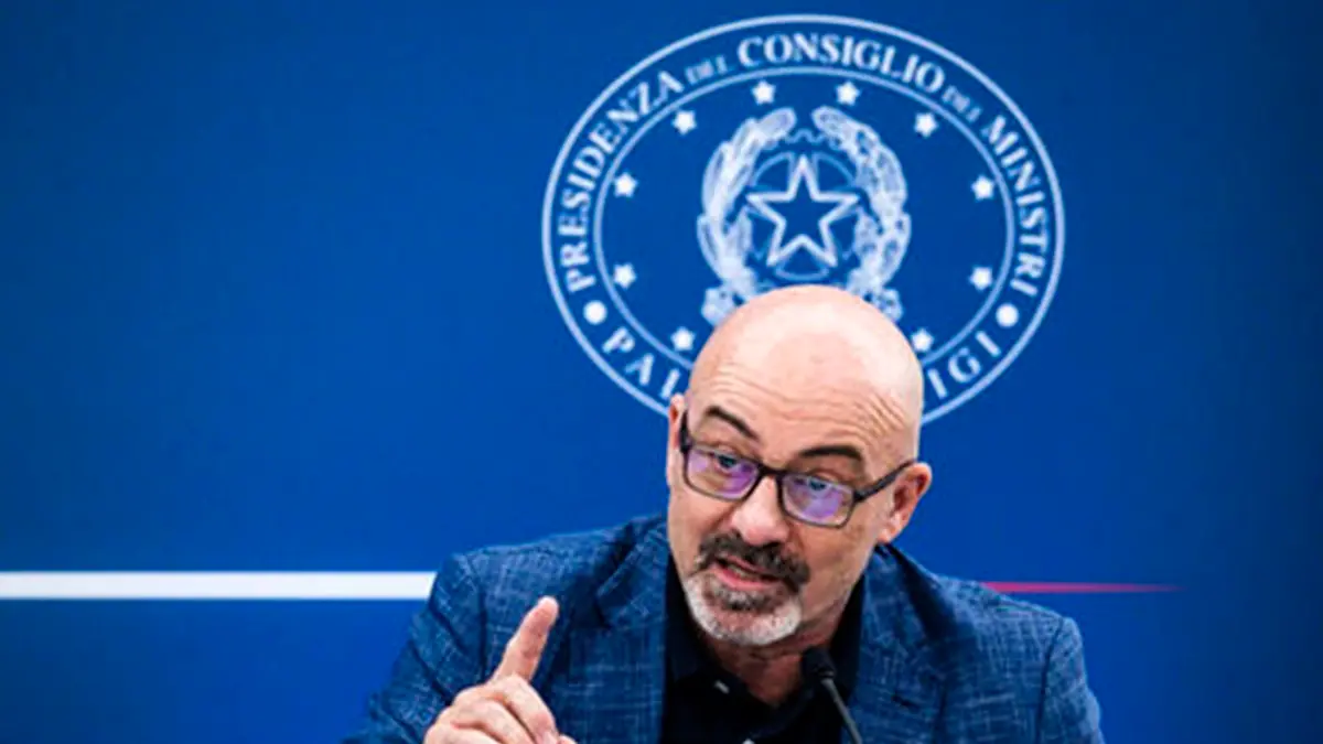 Italian Ecological Transition Minister, Roberto Cingolani, during a press conference at the end of the Council of Ministers at Chigi Palace in Rome, Italy, 04 August 2022. ANSA/ANGELO CARCONI , ANSA