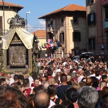 Festa della Madonna a Reggio, primo rito della consegna per Monsignor Morrone - VIDEO