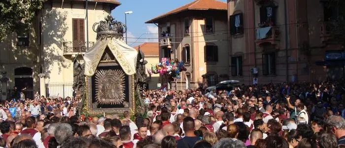 Festa della Madonna a Reggio, primo rito della consegna per Monsignor Morrone - VIDEO