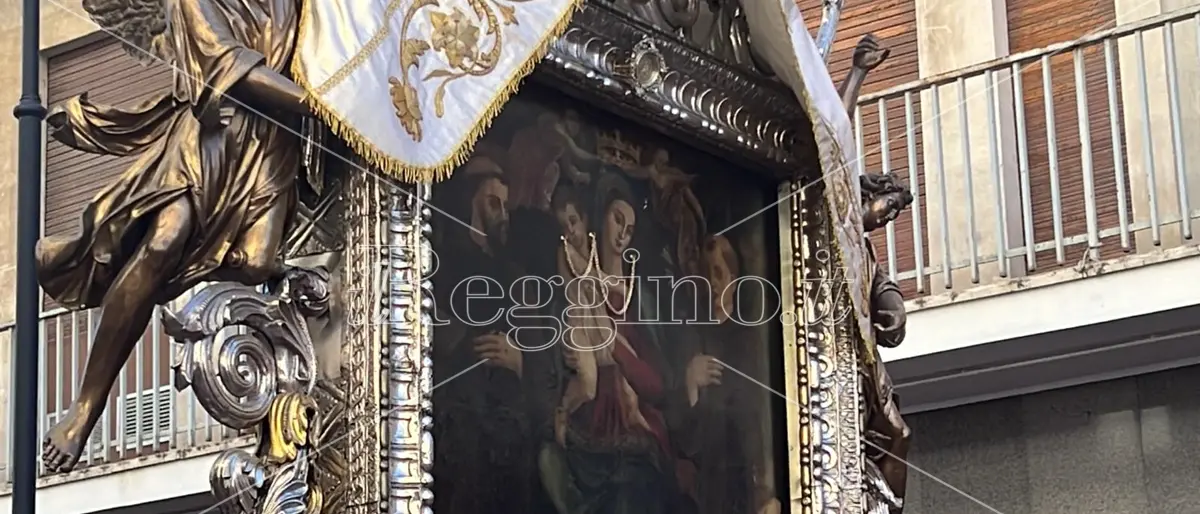 Il popolo di Reggio attende l’abbraccio di Maria, Madre della Consolazione