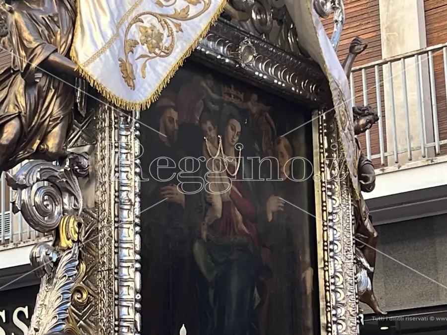 Il popolo di Reggio attende l’abbraccio di Maria, Madre della Consolazione