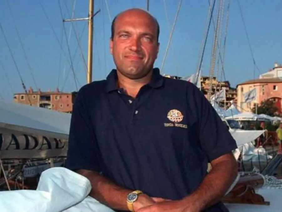 Reggio, la Procura dispone la riesumazione della salma di Amedeo Matacena: indagata la moglie