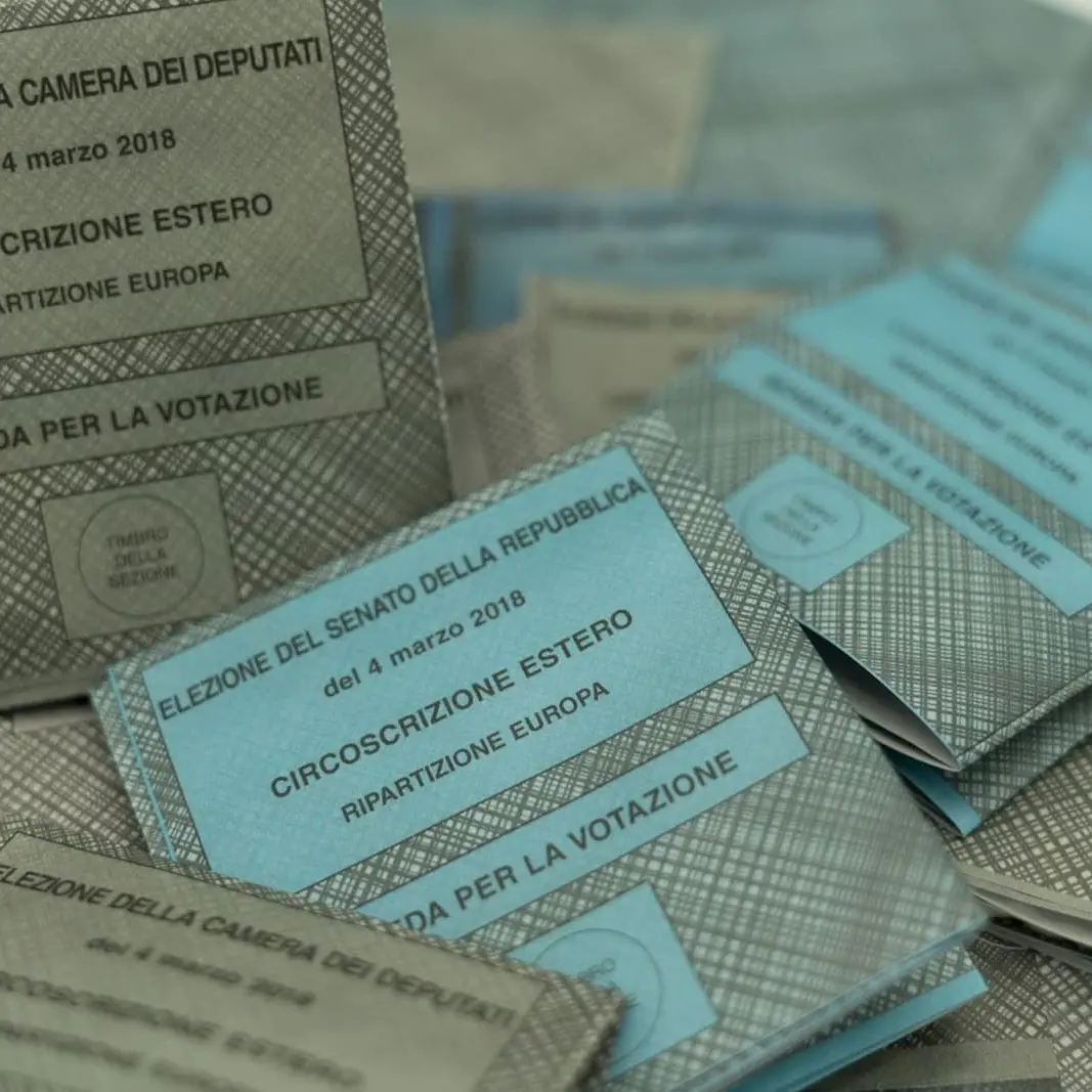 Elezioni, simbolo o nominativo? Quando i politici preferiscono non metterci la faccia