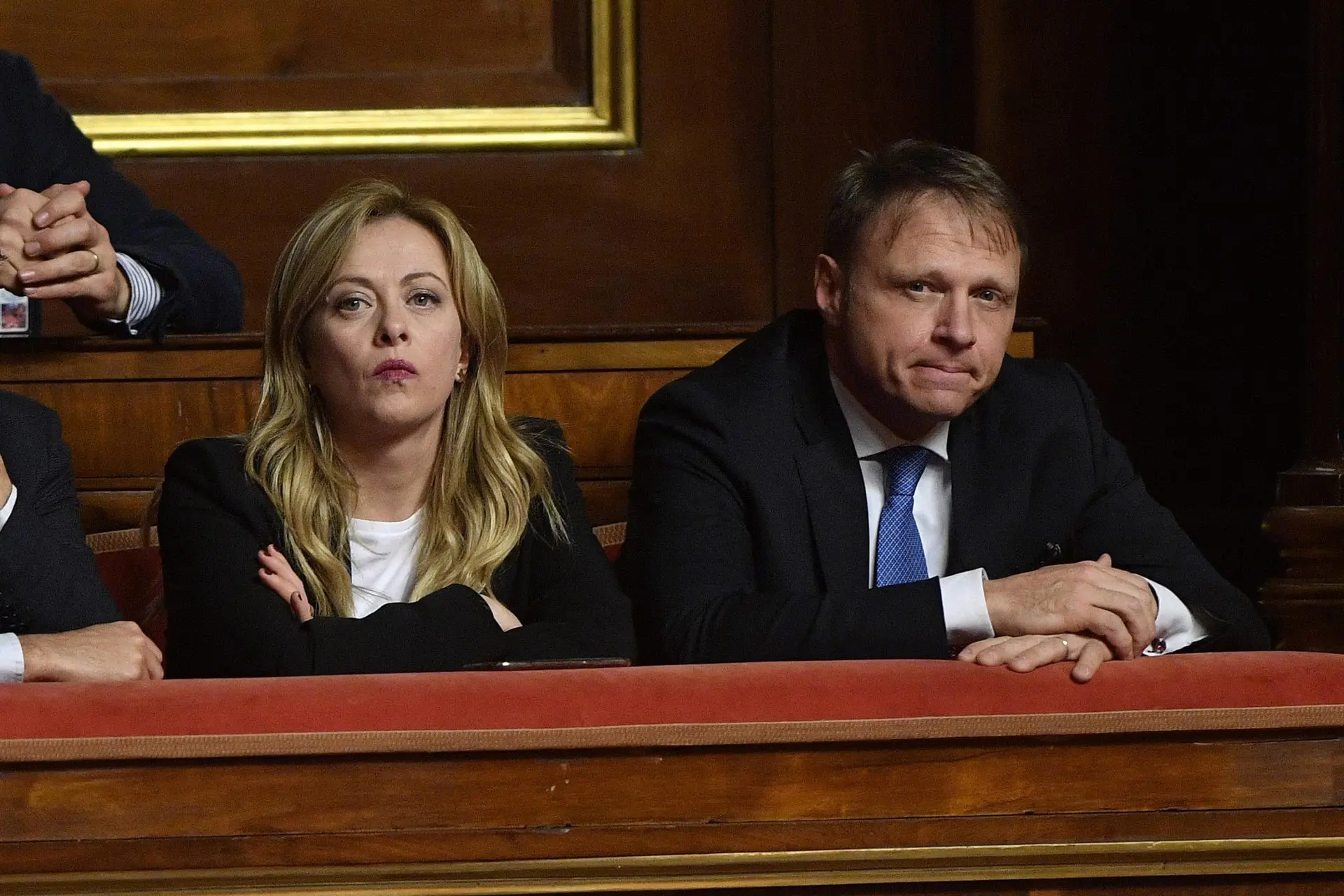 Il braccio destro di Giorgia Meloni: «Aboliremo il reddito di cittadinanza»
