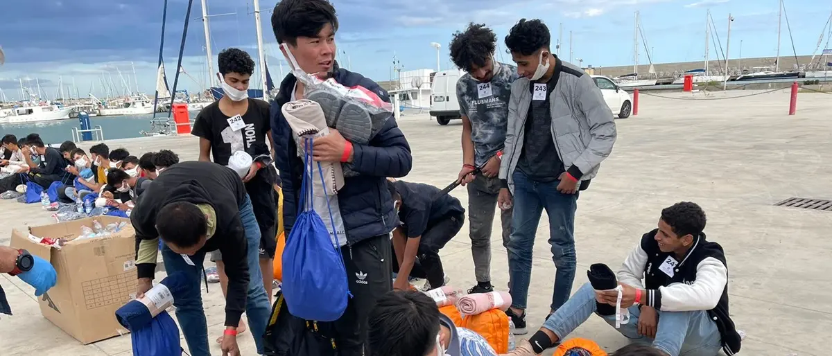 Migranti, nel pomeriggio altri 65 sono giunti a Roccella Jonica