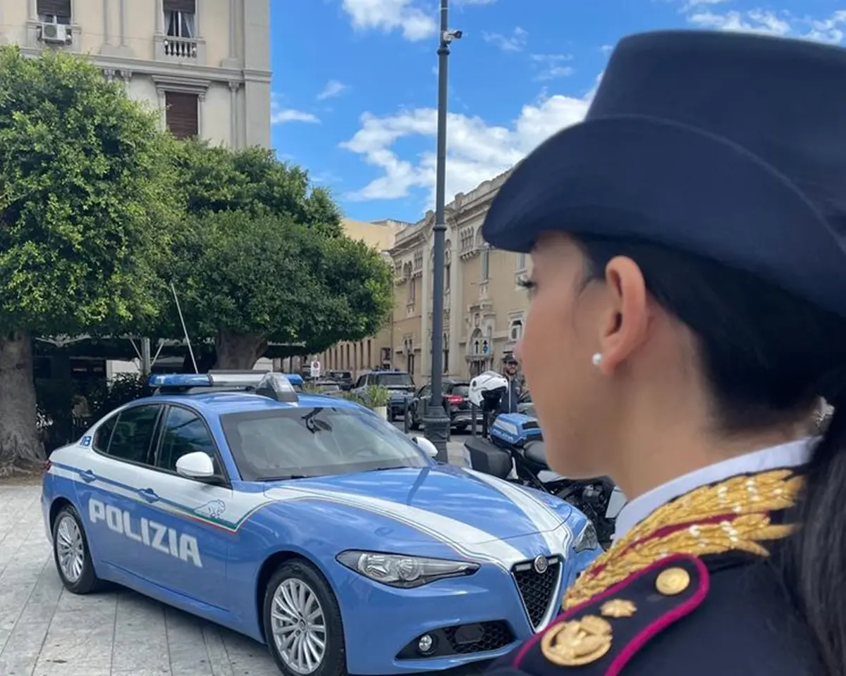 Polizia di Stato a Reggio, festeggiato al Duomo il patrono San Michele Arcangelo - FOTO