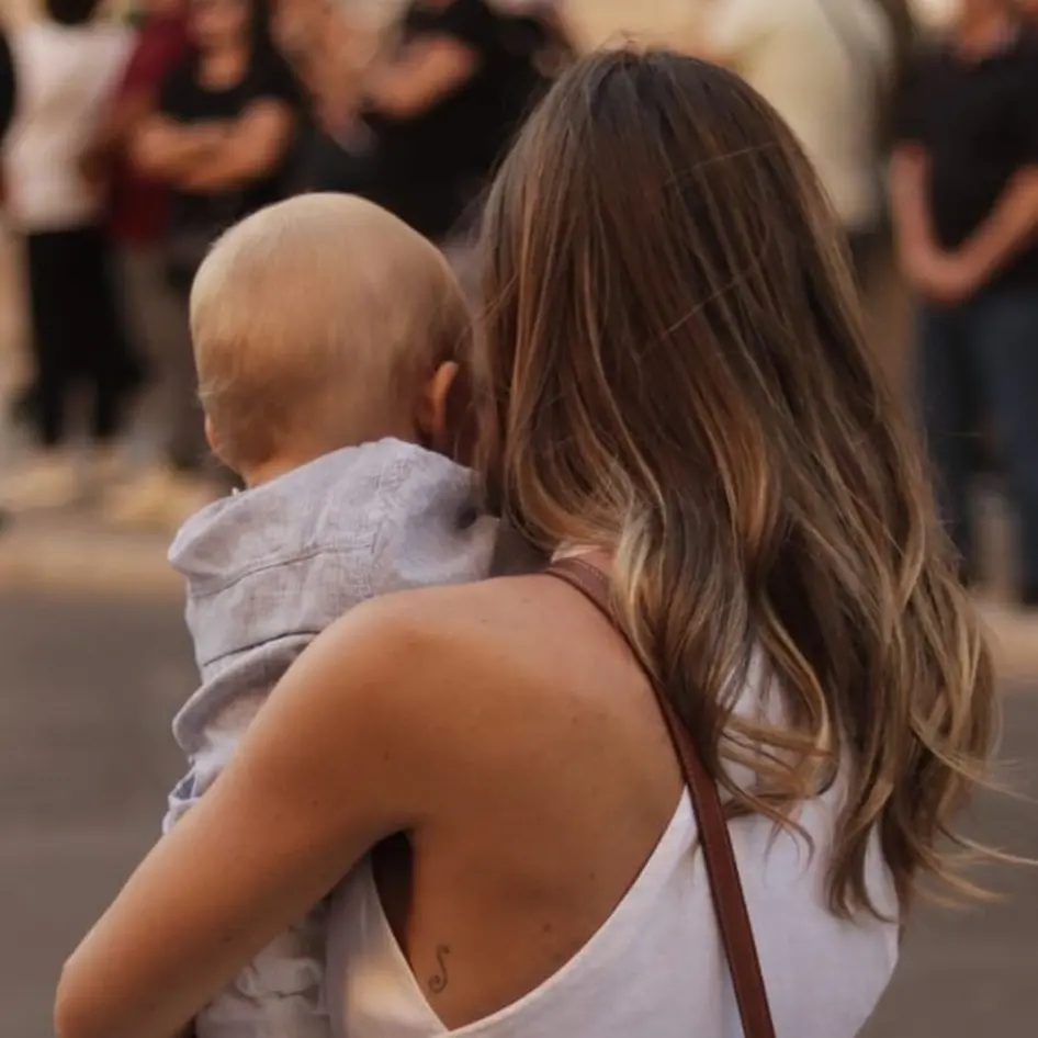 L’appello della fidanzata di Inzaghi su Instagram: «Aiutatemi a donare i vestitini di Edo»