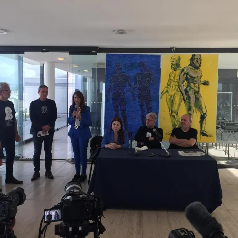 Reggio, la Biennale dello Stretto in visita al museo