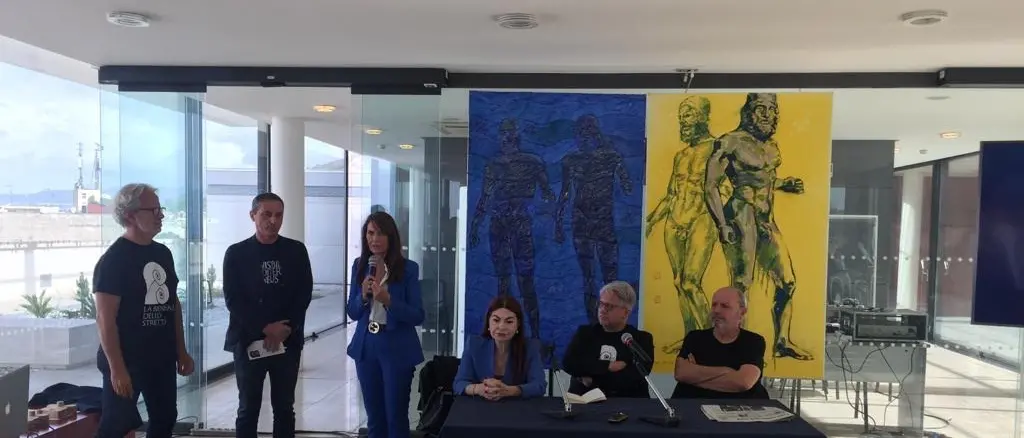 Reggio, la Biennale dello Stretto in visita al museo