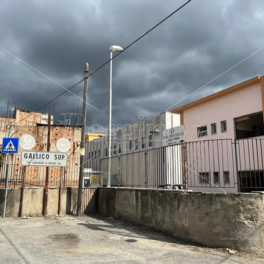 Reggio, nella palestra di Gallico ancora 20 migranti