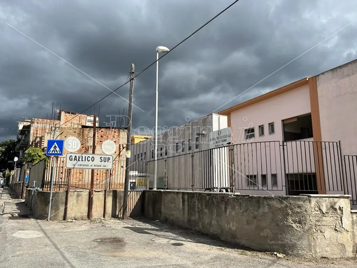 Reggio, nella palestra di Gallico ancora 20 migranti