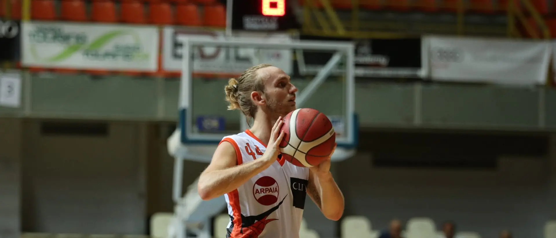 Basket: la Viola torna alla vittoria, demolita Bernareggio nel ricordo di Scambia