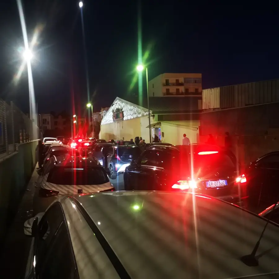 Reggio, residenti su viale Laboccetta stremati da traffico e ingorghi