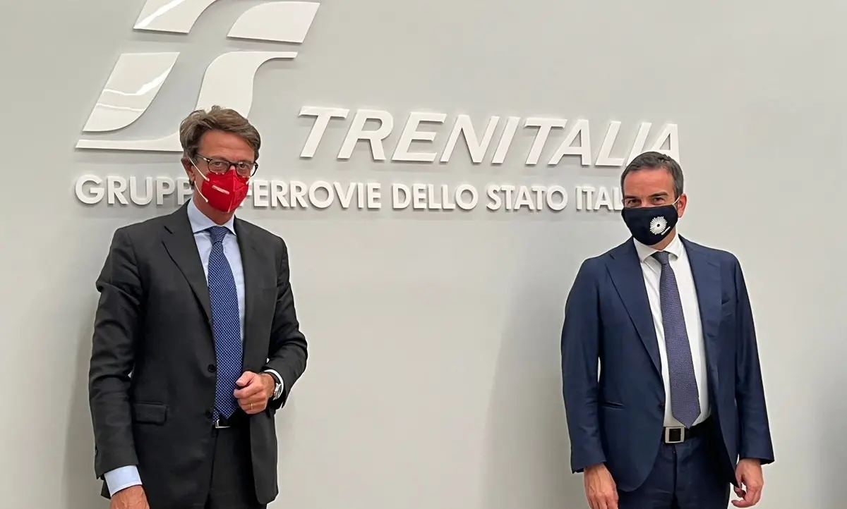 Rincari sui biglietti dei treni, Occhiuto: «Da novembre i costi torneranno come prima»