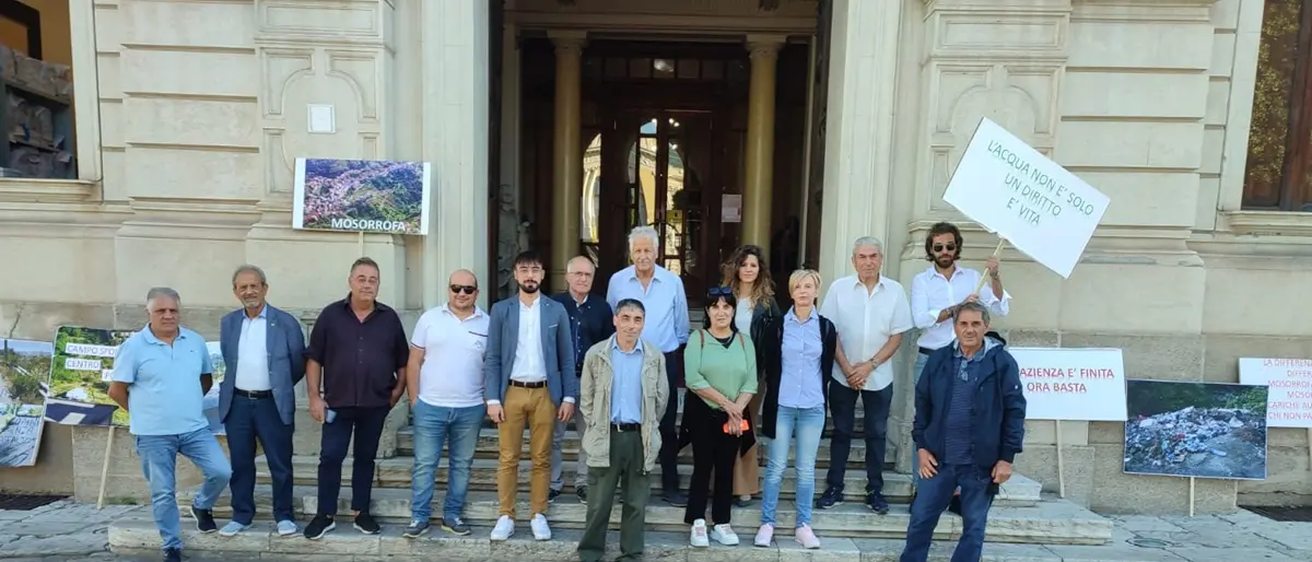 Reggio, il comitato di Mosorrofa chiude la raccolta firme