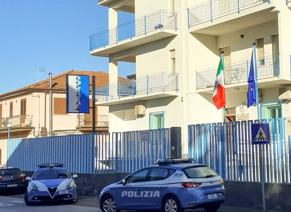 Taurianova, donna arrestata per detenzione e spaccio sostanze stupefacenti