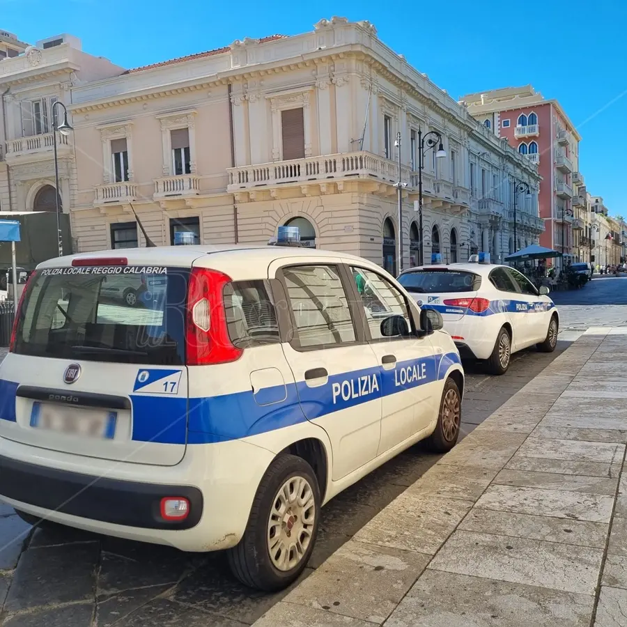 Reggio, il bilancio della polizia Locale per le Festività Mariane: 48 incidenti stradali in appena 10 giorni e oltre 2000 verbali