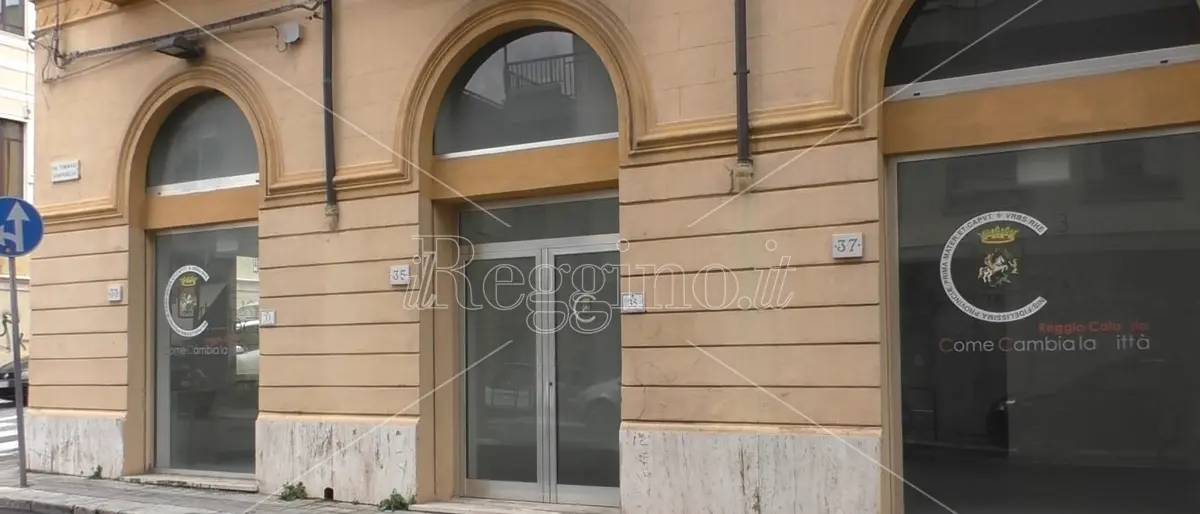 Reggio, chiuso l’Urban center: da spazio comune a luogo fantasma
