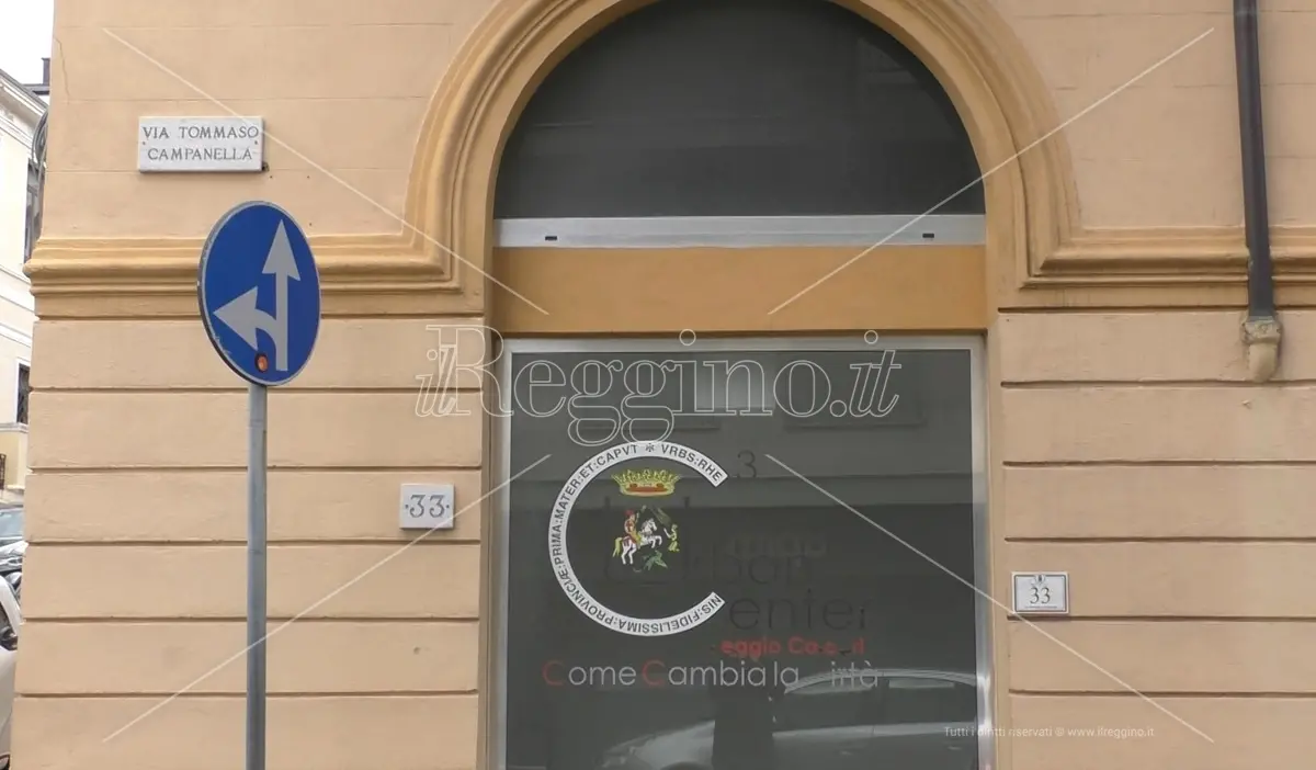 Reggio, Battaglia e Martino: «L’Urban Center riaprirà e ospiterà anche lo sportello di Invitalia»