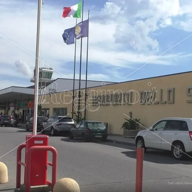 Aeroporto dello Stretto, la proposta:\u00A0«Intitoliamolo a San Paolo, senza dimenticare Tito Minniti»\n