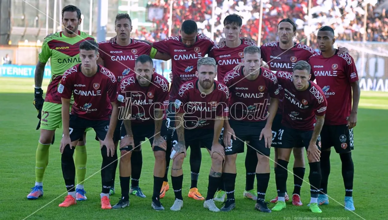 Reggina, orgoglio e consapevolezza: ottobre può far cadere la maschera amaranto