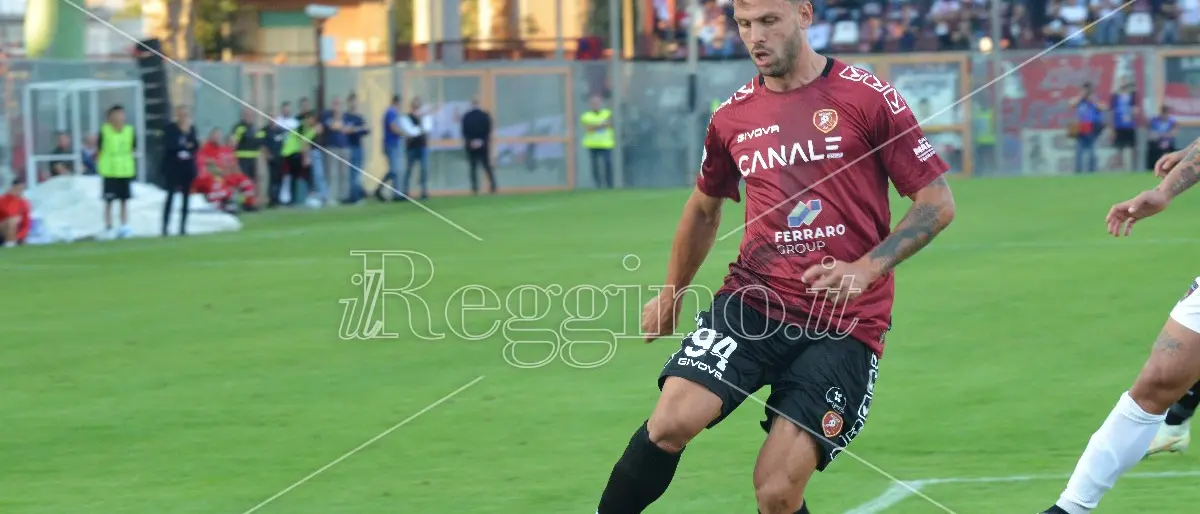 Reggina, c'è un dato che sorprende: quanti gol dalla difesa