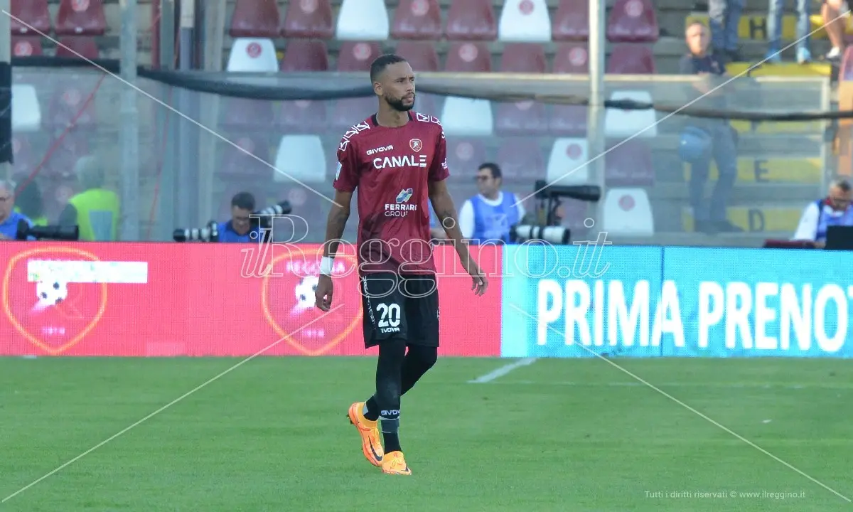 Reggina, arriva il saluto dell'ex Hernani