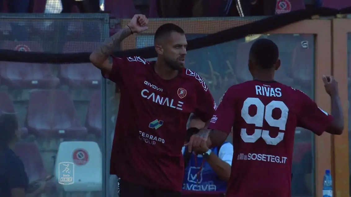 Reggina, Ménez: «Stiamo parlando del rinnovo. Passato? Ecco cosa non ha funzionato»