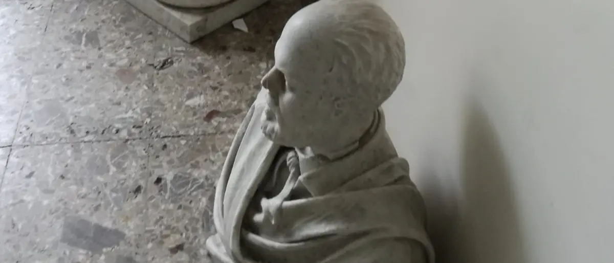 Reggio, Cagliostro: «Serve restaurare il busto di Genoese»