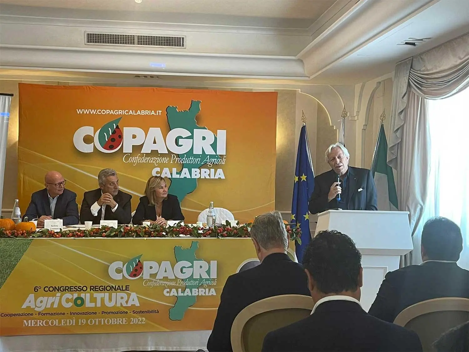 Roccella, l’allarme di Copagri: «Le aziende stanno chiudendo. Garantire cibo agli italiani»