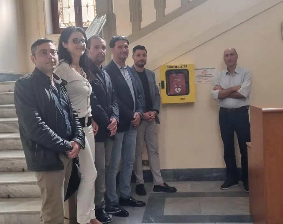 Reggio, la cardioprotezione arriva anche a Palazzo San Giorgio e all'ufficio Anagrafe