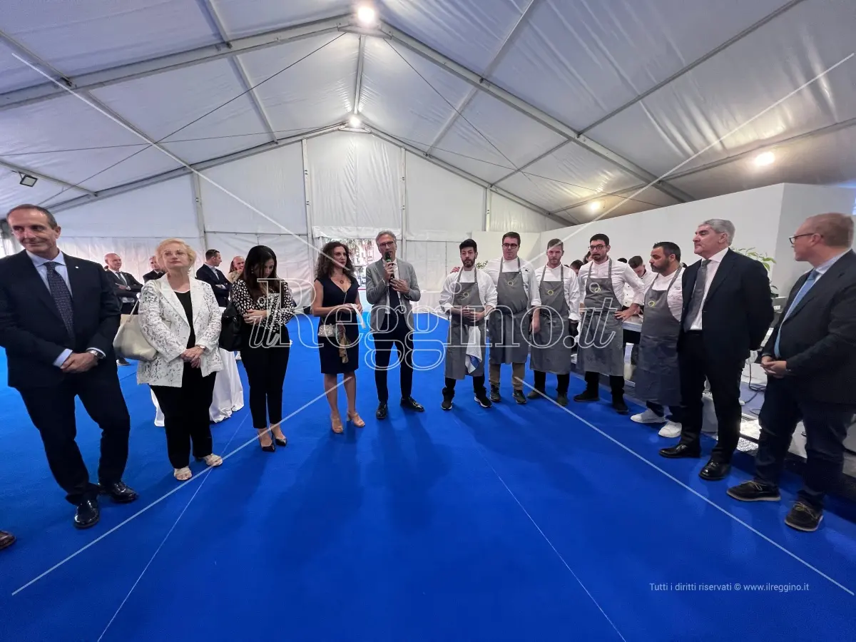Reggio Calabria, 5 chef stellati celebrano il bergamotto: degustazioni show alla Lido