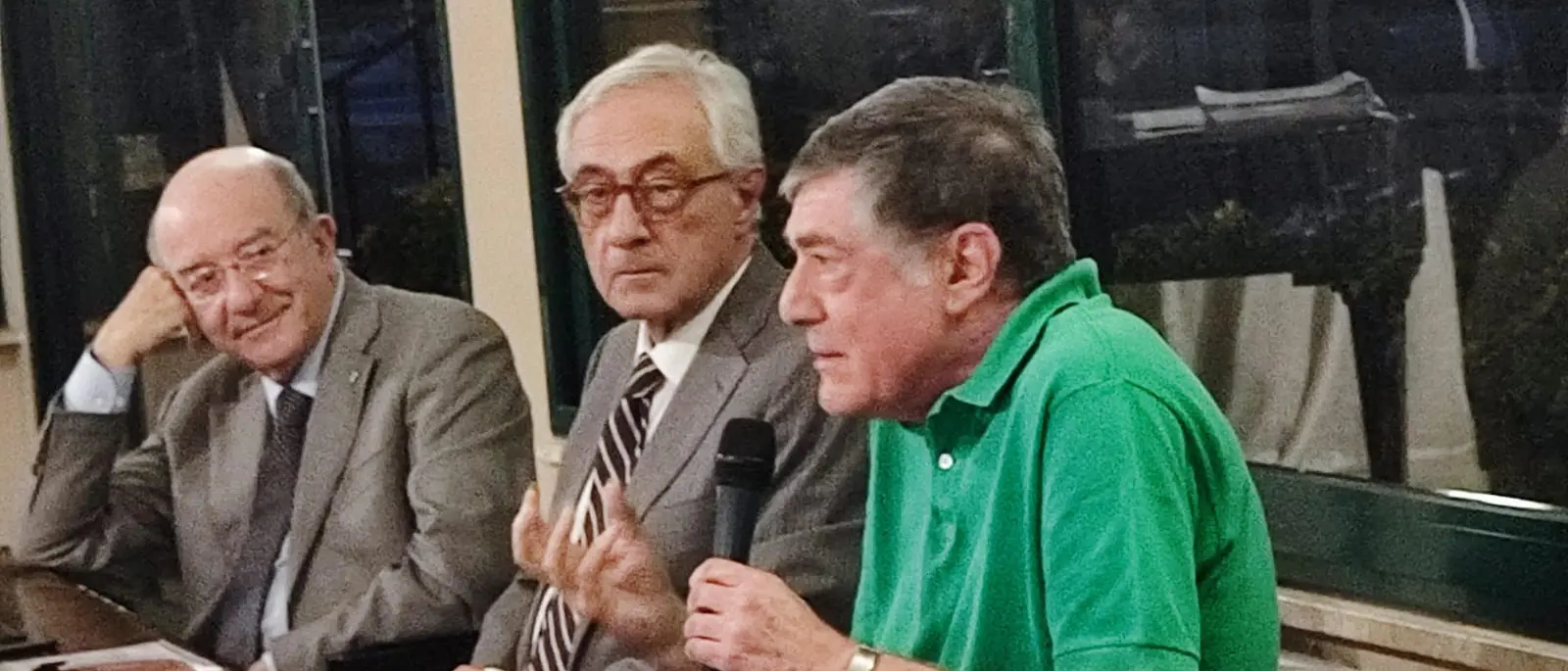 Reggio, incontro pubblico sul futuro di piazza De Nava