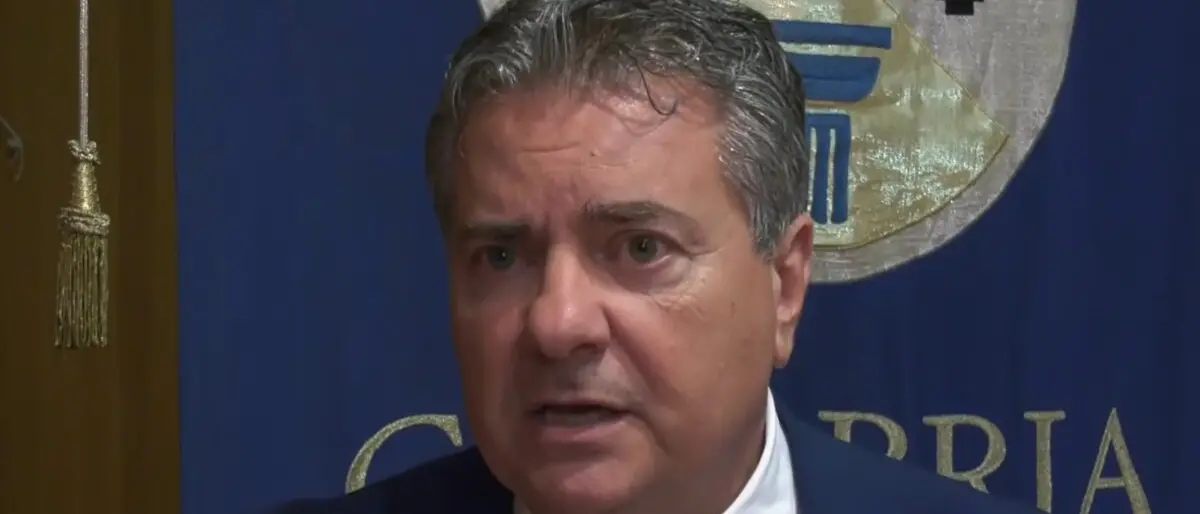 Questione migranti, Mancuso: «Se l'Europa c'è si faccia sentire adesso»