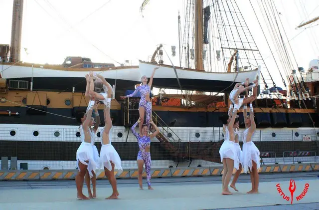 Ginnastica ritmica, la Virtus Reggio si esibisce per la Vespucci – VIDEO