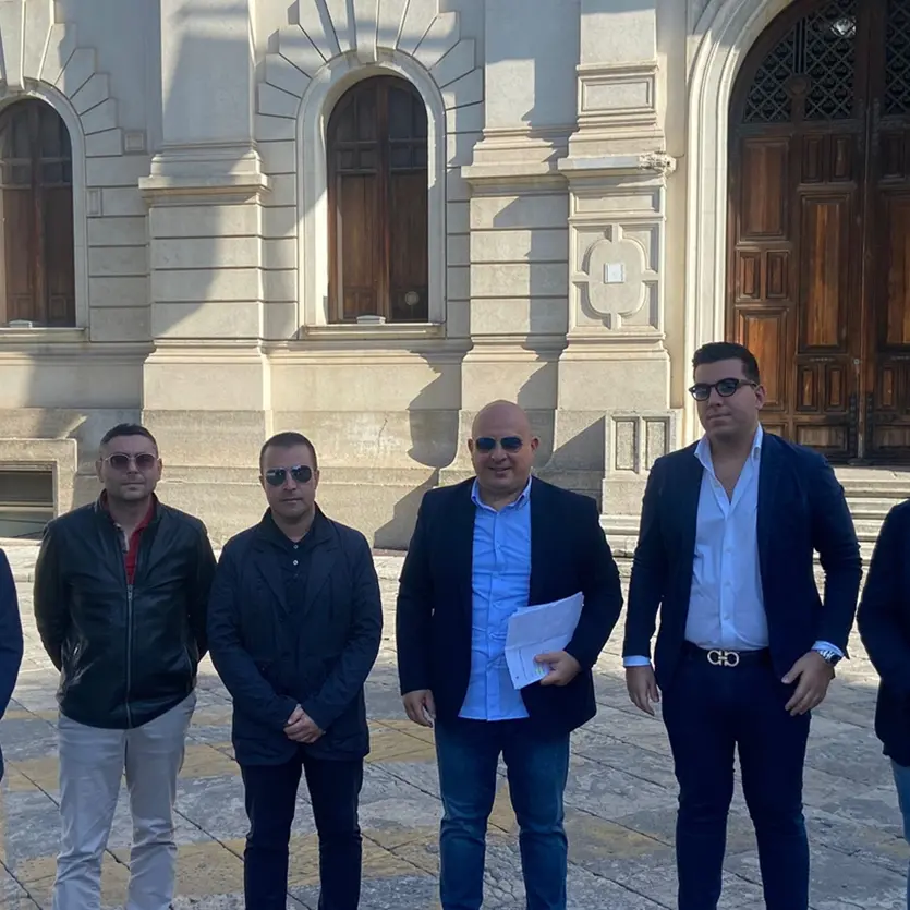 Bando raccolta rifiuti a Reggio, il centrodestra: «Il Consiglio di Stato boccia il Comune»