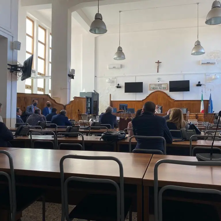 Caso Roma, 16 giudici in quindici udienze: penalisti in protesta anche a Locri