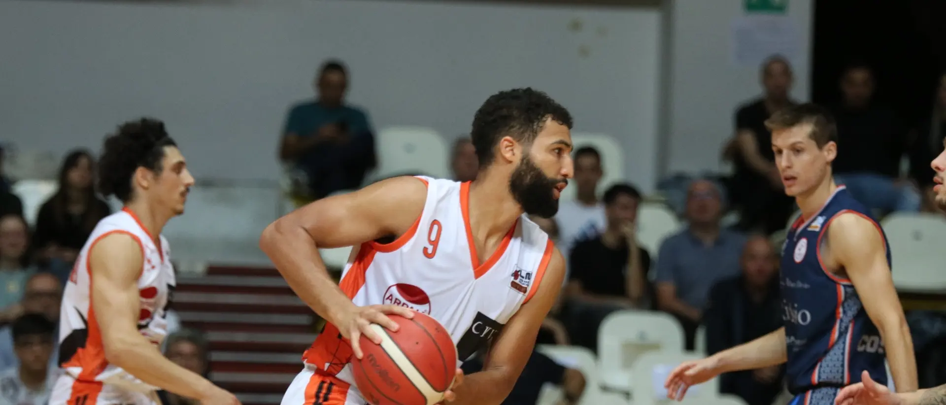 Viola Basket: ha salutato Davis, roster di nuovo corto per Bolignano