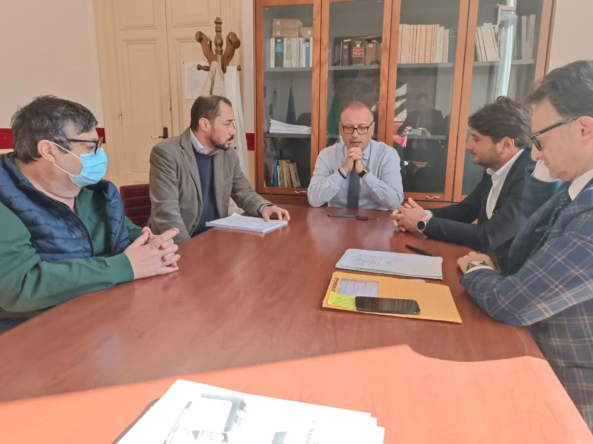 Reggio, incontro operativo tra Metrocity e Castore: si parte dalla manutenzione sugli edifici scolastici