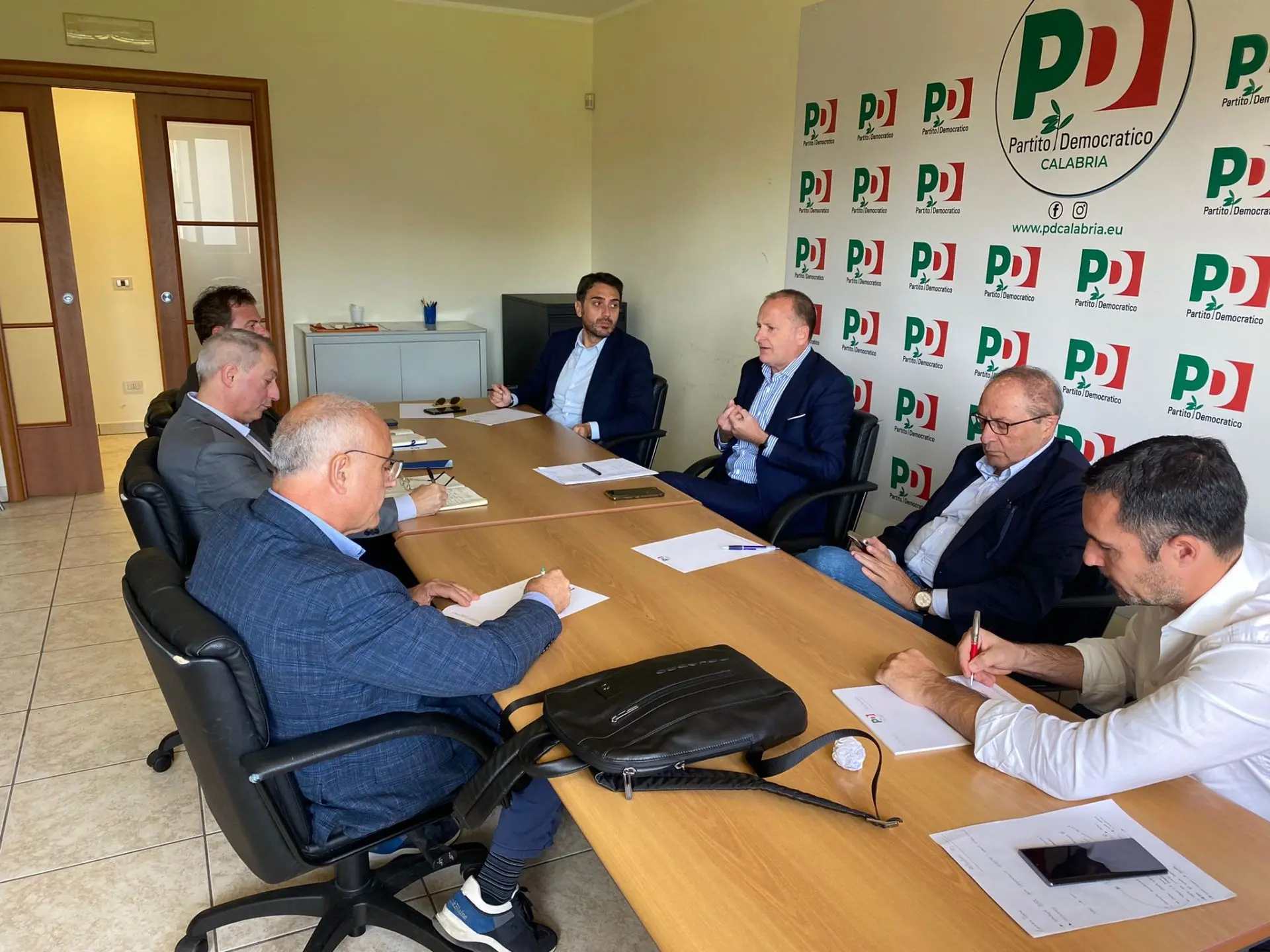 Regione, il Pd incontra Cgil, Cisl e Uil: «Risposte arrivano solo con la concertazione»