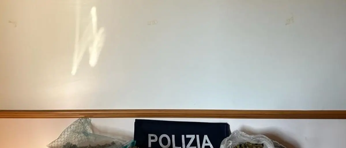 Polistena, sequestrati 3 panetti di hashish e circa 700 grammi di marijuana