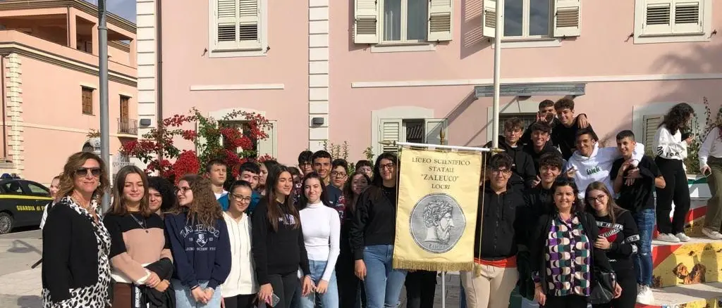 Locri, anche il liceo Zaleuco alle commemorazioni per i caduti di Nassiriya