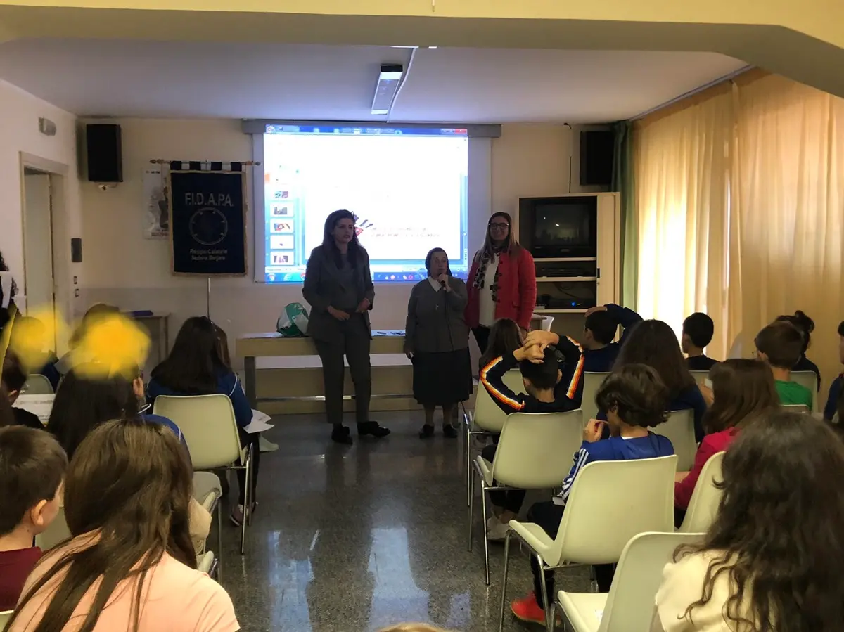 Diritti dell'infanzia, incontro all'Istituto Maria Ausiliatrice di Modena di Reggio