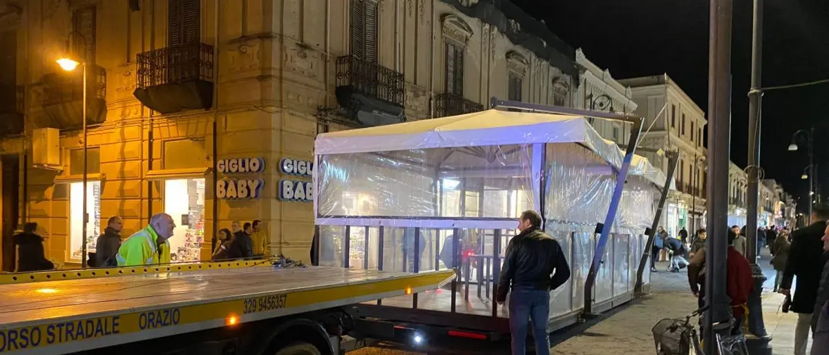 Festa Madonna a Reggio: via i gazebo dal corso, ma il passaggio della sacra effigie è rinviato