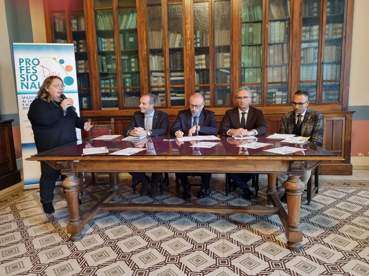 \"Professional day” a Reggio, 1.500 colloqui per nuove opportunità di lavoro - VIDEO