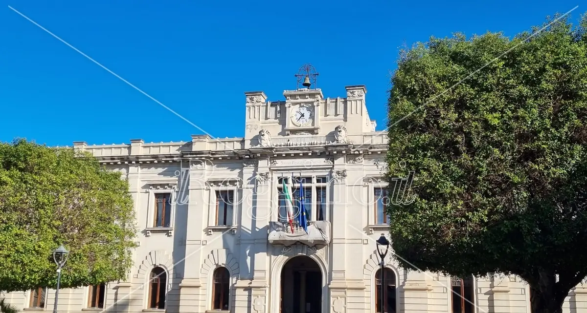 Reggio, la CISL FP chiede al Comune discontinuità nella gestione del personale: «Bene lo sblocco del salario accessorio, ora trasparenza su PIAO e Fondo»\n
