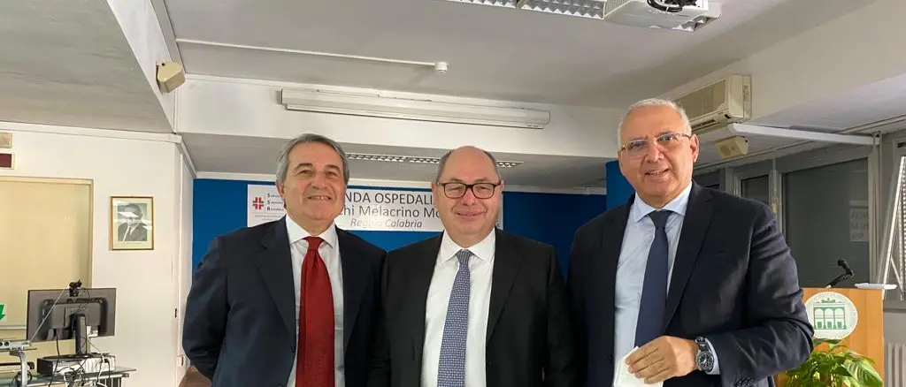 La Cardiochirurgia del Gom spegne le prime sei candeline