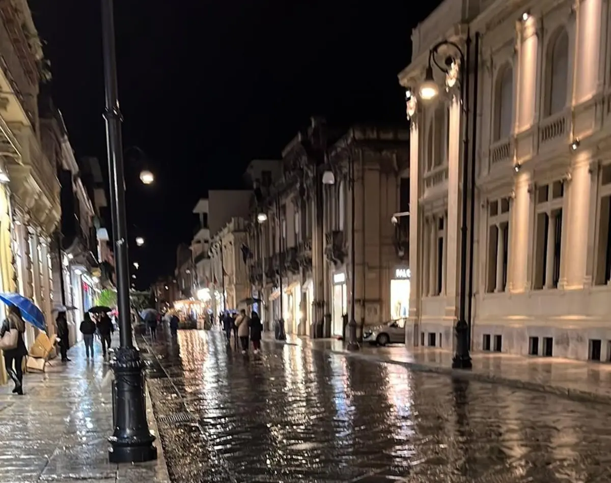 «Reggio è la città più triste d’Italia»: la provocazione di Cardia sulle festività natalizie